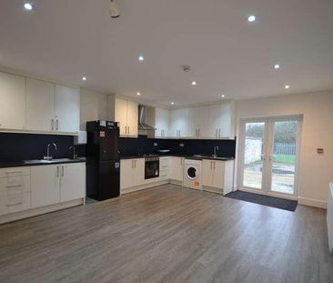 Stanwell New Road, Staines-upon-thames, TW18 - Photo 4