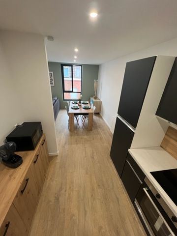 Lens (62300) - Photo 2