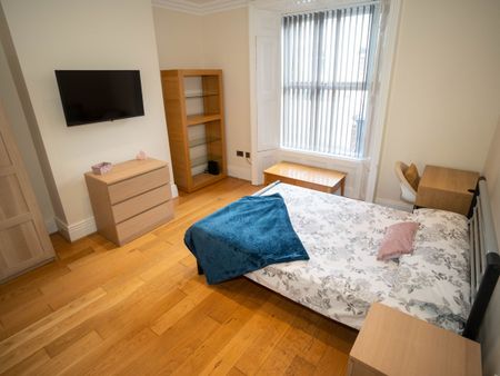 8 bedroom house share to rent - Photo 5