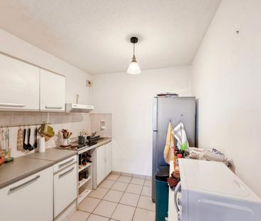 Location Appartement 2 pièces 47m² MONT DE MARSAN 40000 - Photo 3