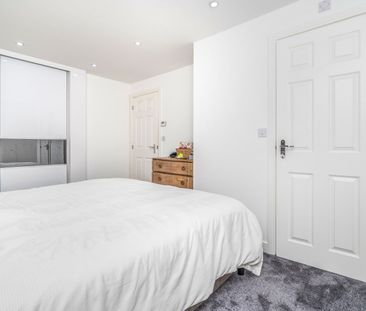 3 bedroom house to rent Hutton Close, Quorn, Loughborough, Leiceste... - Photo 5