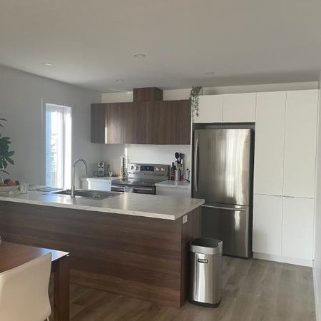 5 1/2 à louer - Photo 4