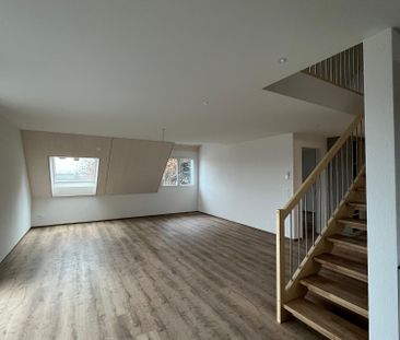 3.5 Zimmer, 129 m², 2. Stock - Photo 3