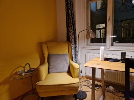 zentral im 8ten Bezirk - geräumige, einfache Wohnung super für Studenten, Singles oder Pärchen - Photo 4