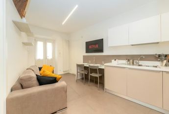 Via Santa Chiara, Turin, Piedmont 10122