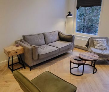 Appartement te huur: Anton de Haenstraat 106 2563 BV Den Haag - Photo 2