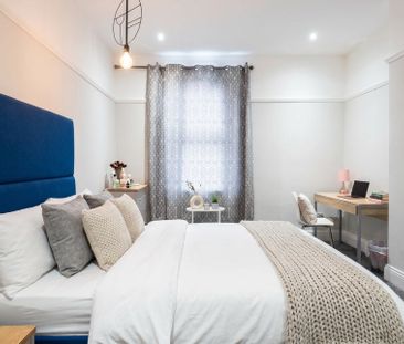 Room in a Shared House, Claremont Villas, LS2 - Photo 3
