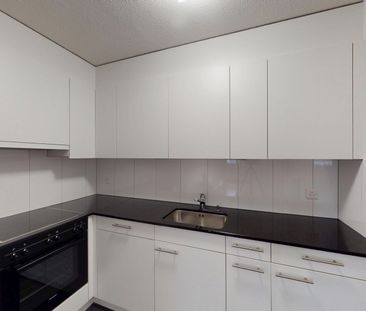 2.5 Zimmer Wohnung mit Balkon - Photo 2