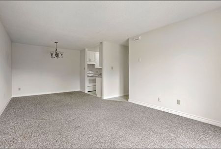 For Lease - 131 Edgehill Drive Unit# O5, Barrie, Ontario - Photo 5