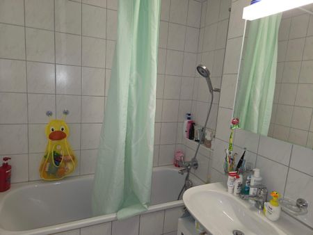 2.5 Zimmer, 62 m², 2. Stock - Photo 3