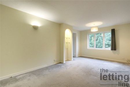 John Gooch Drive, Enfield, Middlesex, EN2 8HG - Photo 2