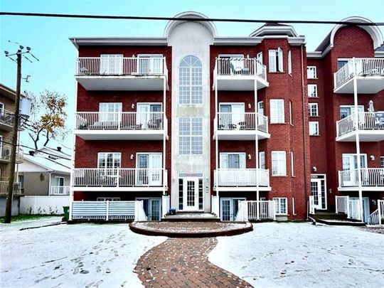 10700 Boul. Perras - Photo 1