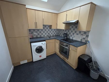 Market Place, Howden, Goole - Photo 5