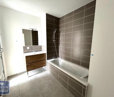 Location Appartement 3 pièces 62m² ST ETIENNE 42000 - Photo 3