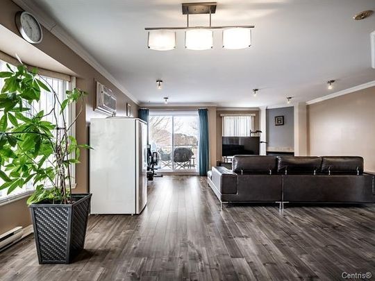 Appartement - 202-5325 Av. Colomb - Photo 1