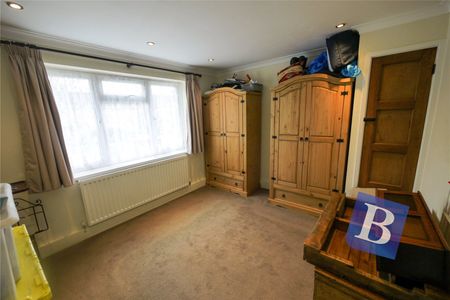 2 bedroom maisonette to rent - Photo 4