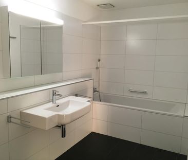 4.5 Zimmer, 111 m², 2. Stock - Photo 4