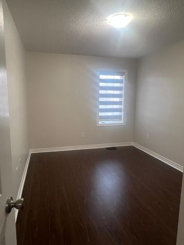 For Lease - 10 Dufay Road Unit# Upper, Brampton, Ontario - Photo 5