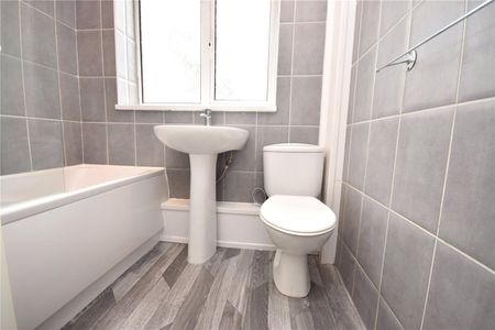 81B, Pendas Way, Leeds, West Yorkshire, LS15 8HN - Photo 2