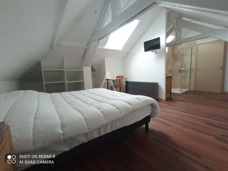 Location Maison 7 pièces 161m² - Photo 5
