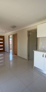 Comfortable & Convenient Living in St Marys - Photo 3