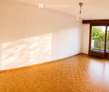 Magnifique 5.5 pièces traversant avec vue verdure et piscine – Flor... - Photo 1