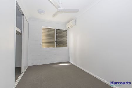 2/43 Hodel Street, Hermit Park - Photo 4
