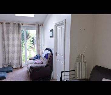 2 Bed Flat, Mortimer Road, BS34 - Photo 1