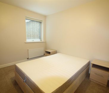 Ellison Apartments, Bow Road - Photo 4