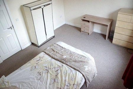 5 bedroom house share to rent - Photo 3