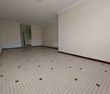 Location Appartement 2 pièces 42m² - Photo 2