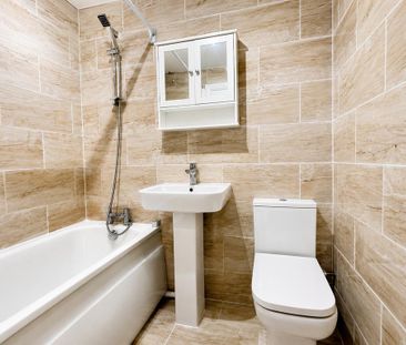 2 bedroom terraced house to rent - Photo 5