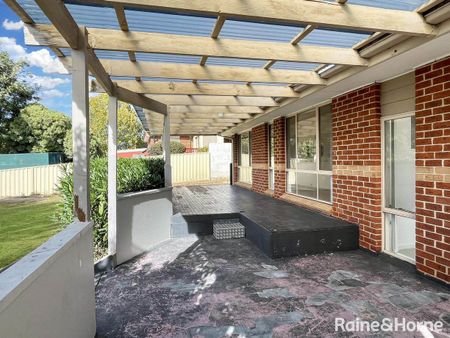 22 Mcgrowdie Place, Gordon, ACT 2906 - Photo 3