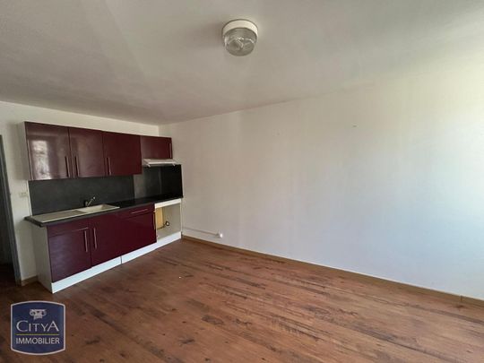 Location Appartement 2 pièces 41m² LE BLANC 36300 - Photo 1