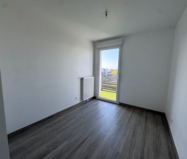 Location Appartement 3 pièces 57m² - Photo 3