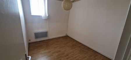 A louer : Appartement T4 - 99m² - Saint-Quentin (02100) - Photo 5