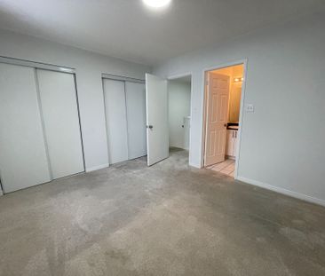 For Lease - 689 Four Winds Way Unit# 28, Mississauga, Ontario - Photo 2