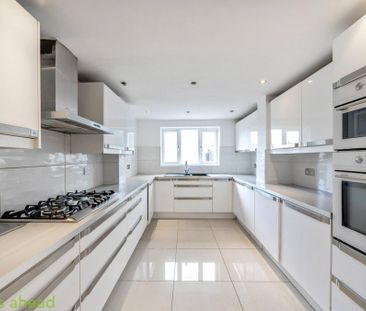 4 bedroom house to rent - Photo 3