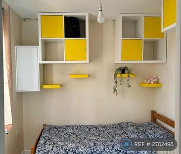 4 bedroom detached house to rent - Photo 6