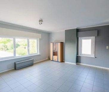 1-slaapkamerappartement met garage op een rustige locatie in Eeklo! - foto 2