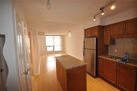 For Lease - 18 Harding Boulevard Unit# -1226, Richmond Hill, Ontario - Photo 5