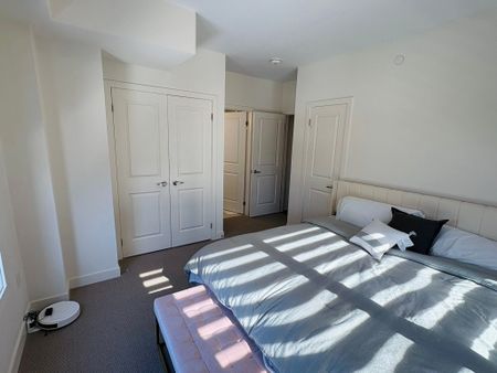 For Lease - 56 Elizabeth Street Unit# 1406, Richmond Hill, Ontario - Photo 3