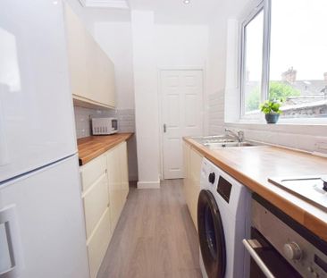 2 bedroom house share to rent - Photo 3