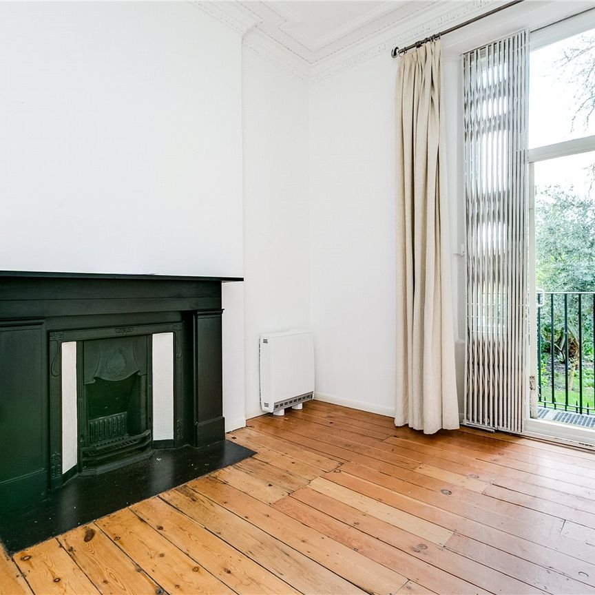 Clapham Common Northside, Clapham, SW4, London - Photo 1