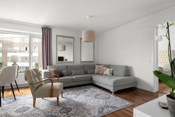 Borgarfjordsgatan, Kista - Photo 1