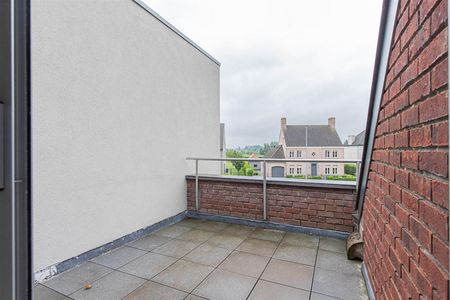 WICHELEN - Lichtrijk duplexappartement mét staanplaats. - Foto 4