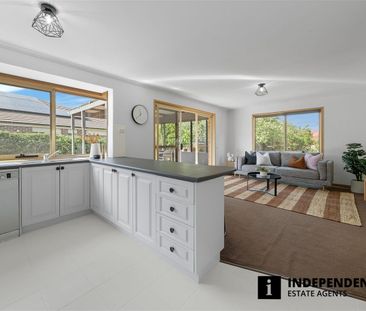 Located in quiet court close to all amenities - Photo 3