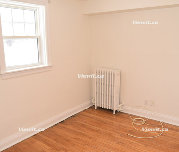 Bright 1 Bedroom Apartment - Photo 1