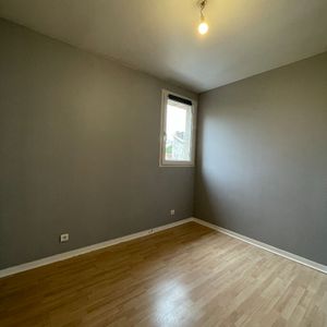 Location Appartement 2 pièces 43m² - Photo 2