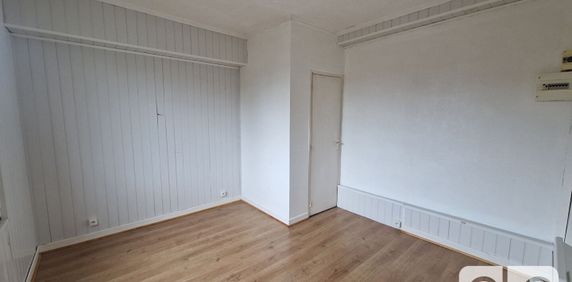 Location Appartement 2 pièces 27m² - Photo 2